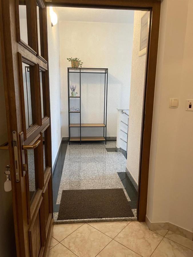 Apartman Josipa Biograd Na Moru Exterior photo