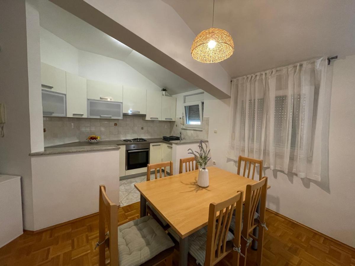 Apartman Josipa Biograd Na Moru Exterior photo